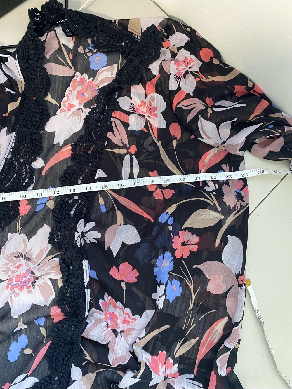 Torrid Floral Lace-Trim Sheer Kimono Duster - Black Floral sz 1X - Picture 10 of 16